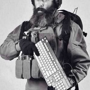 Meet your Posher, Christopher